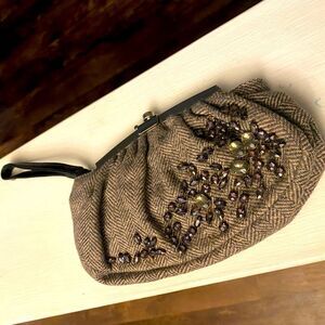 Kenneth Cole Woman’s Wristlet, tweed and beaded!